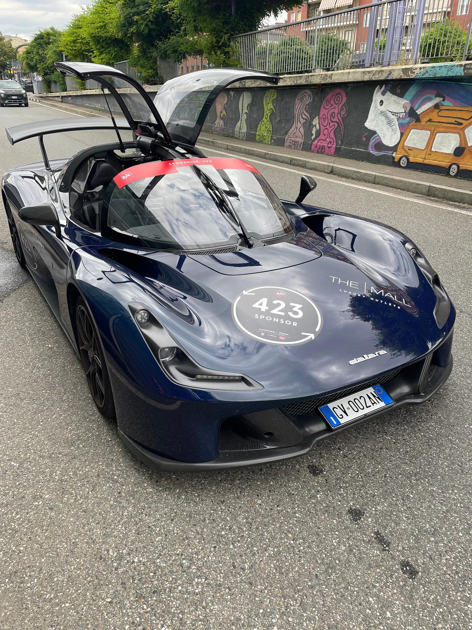 Alla 1000 Miglia in un viaggio emozionante tra motori e territorio