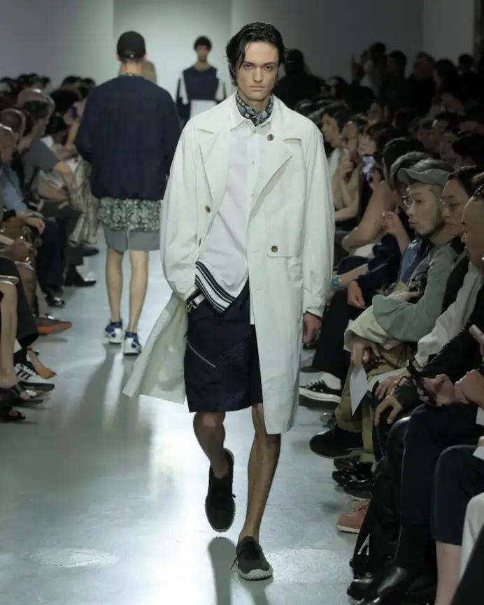 Un look White mountaineering spring-summer 2025 (ph Francesc Ten/MFF)
