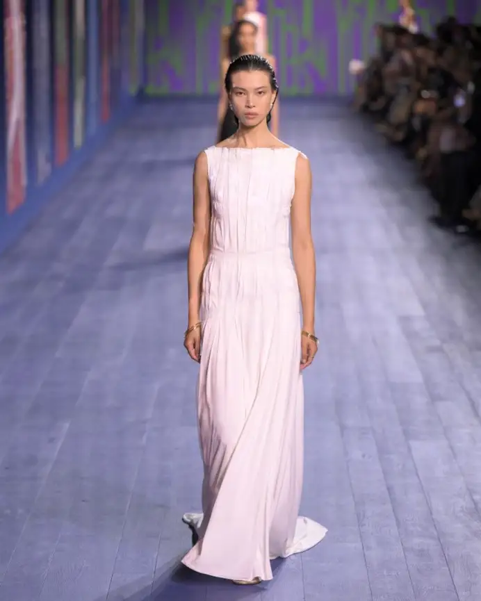 Un look Dior haute couture fall-winter 2024/25 (courtesy Dior)