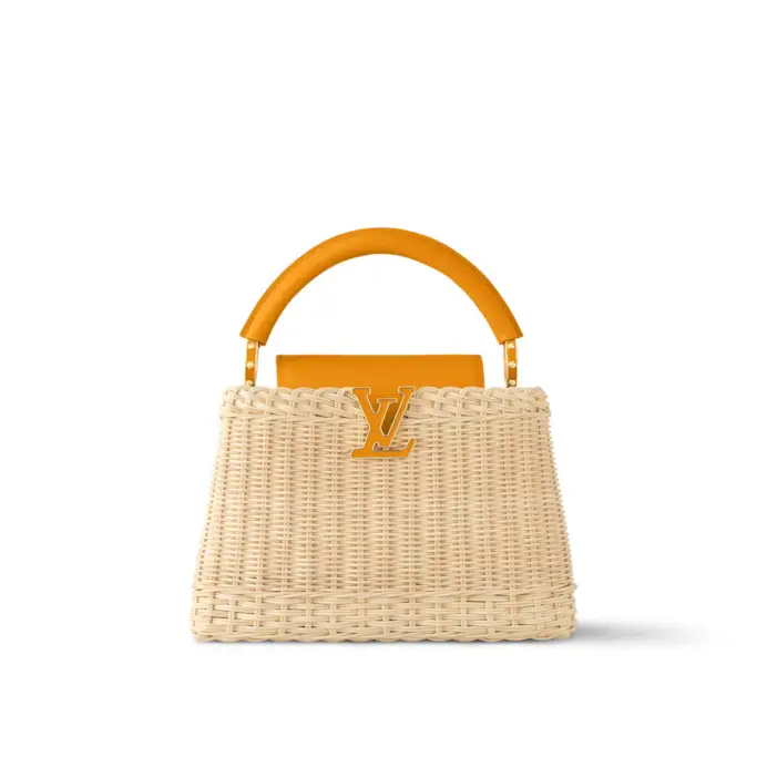 Rattan intrecciato a mano per la Capucines BB, Louis Vuitton.