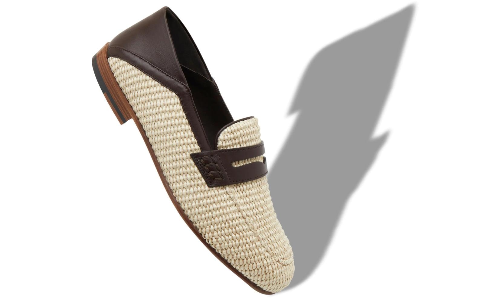 Per lui, mocassini, Manolo Blahnik (795 euro).