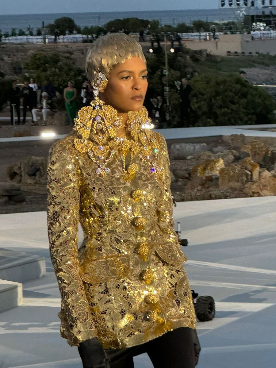 Un look Dolce&Gabbana haute couture fall-winter 2024/25 