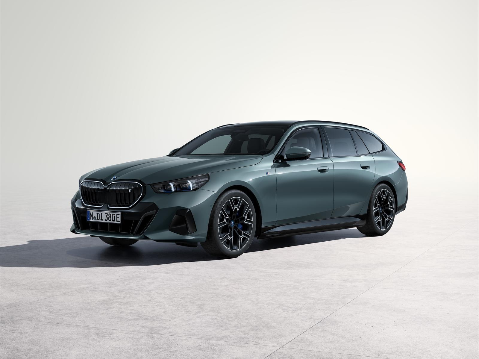 Bmw i5