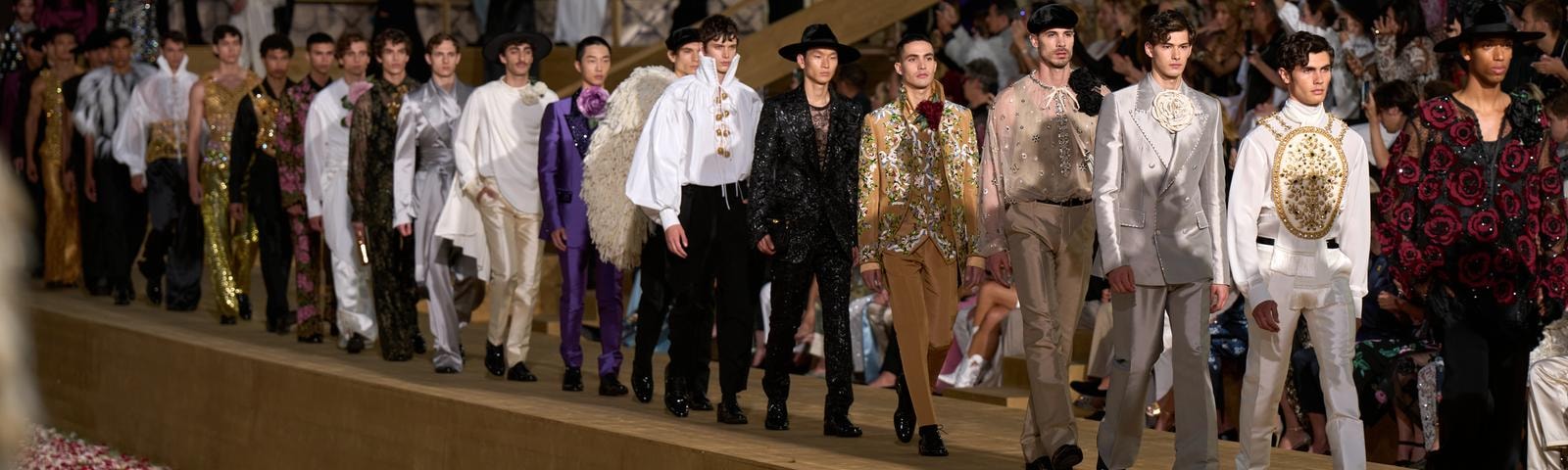 Il finale della sfilata Dolce&Gabbana Alta sartoria (ph Gorunway, courtesy Dolce&Gabbana)