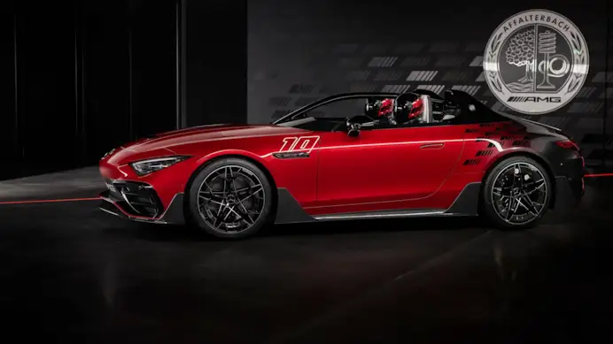 2024 / Concept Mercedes-AMG PureSpeed / Exterieurfarbe Le Mans Rot & graphitgrau Metallic
2024 / Concept Mercedes-AMG PureSpeed / exterieur color Le Mans red & graphitgrey metallic