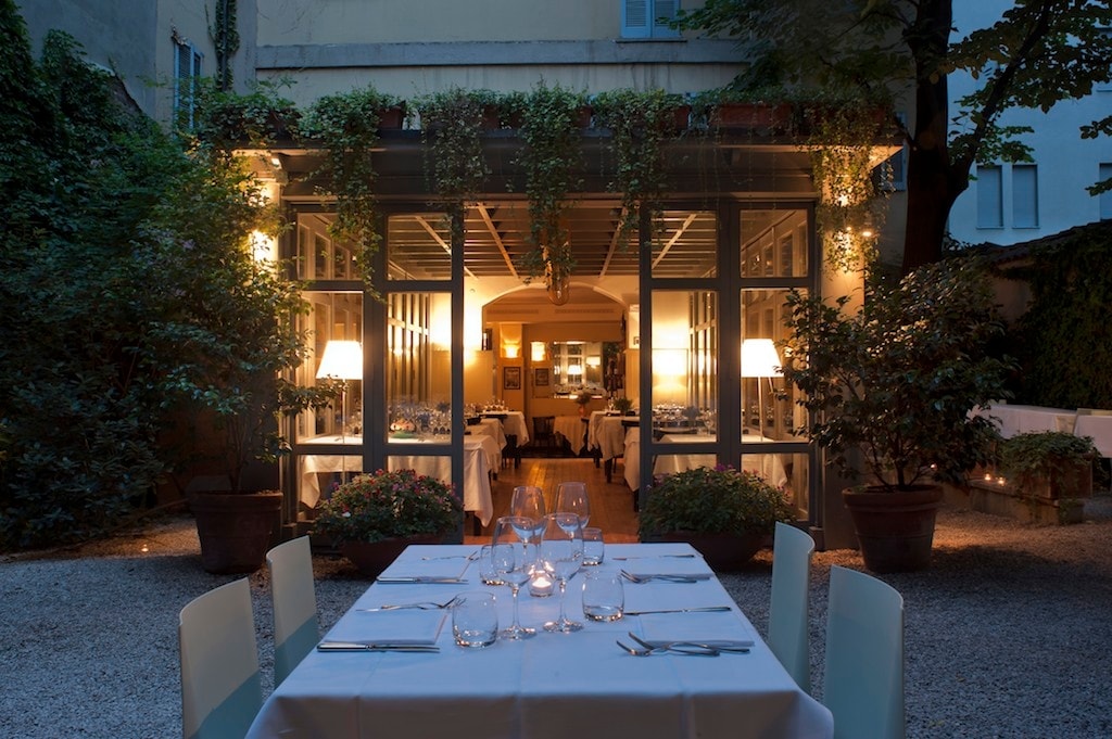 I 10 migliori ristoranti per una cena all’aperto a Milano