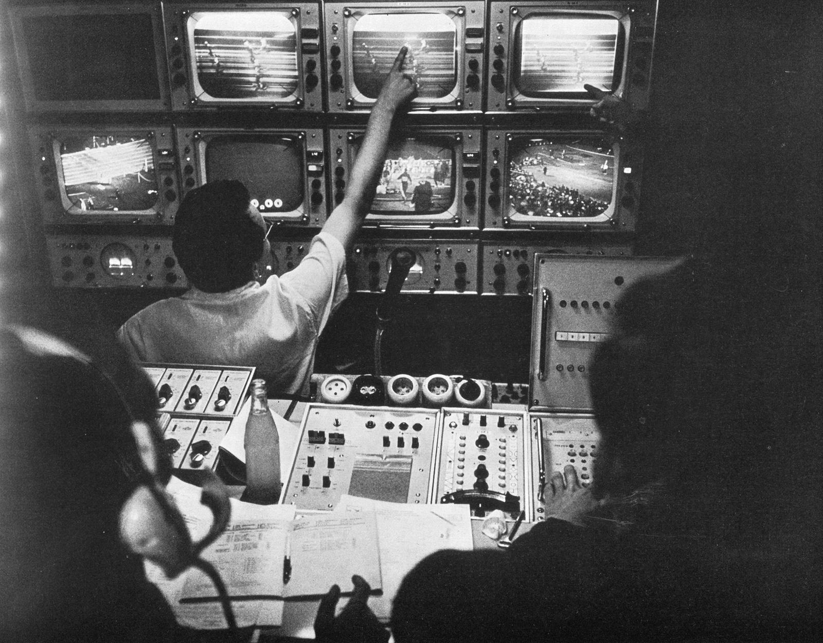 La sala di controllo Omegascope a Innsbruck nel 1964.