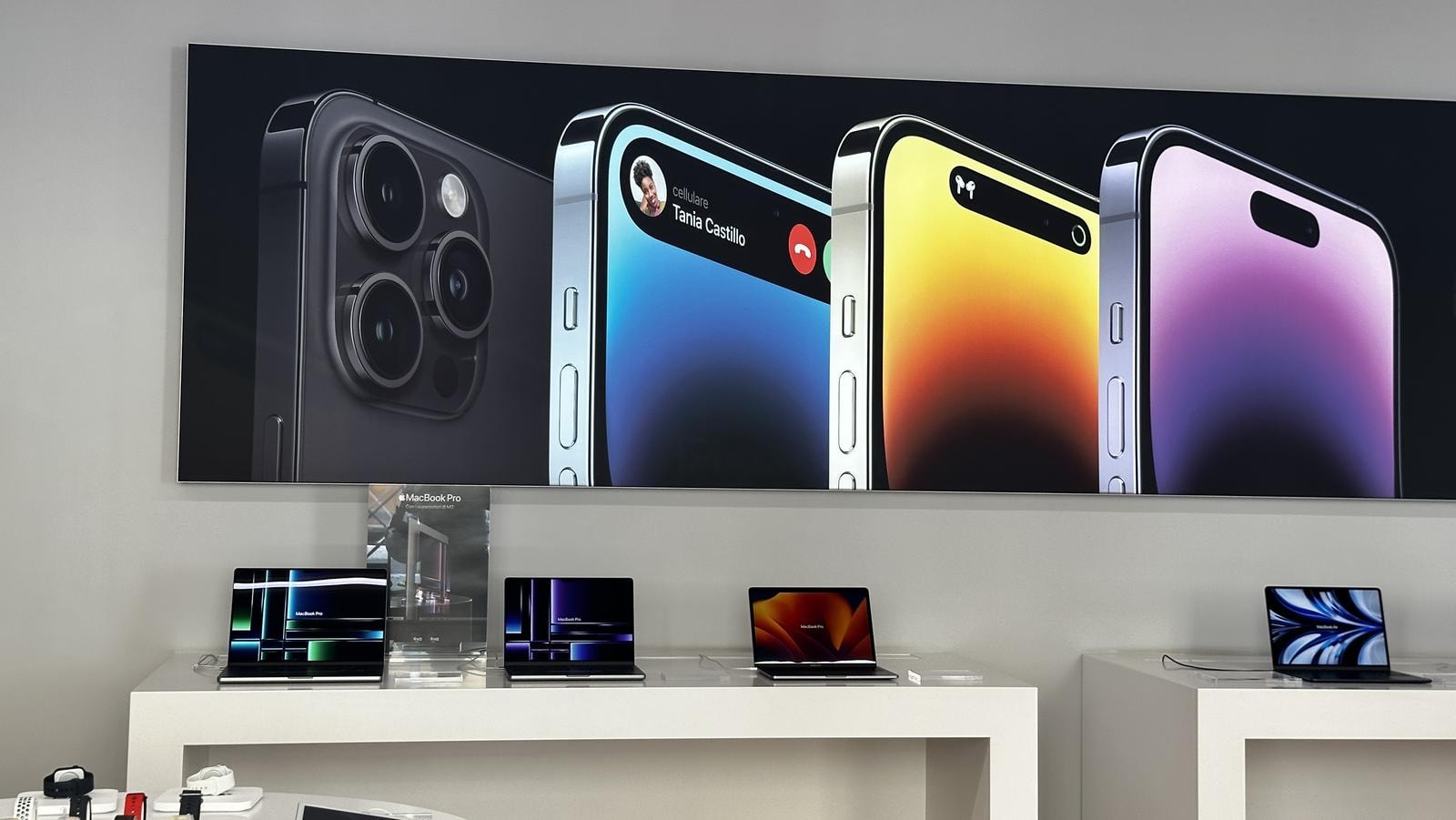 Apple perde quote di mercato in Cina. Esce dalla top 5 degli smartphone pi&ugrave; venduti