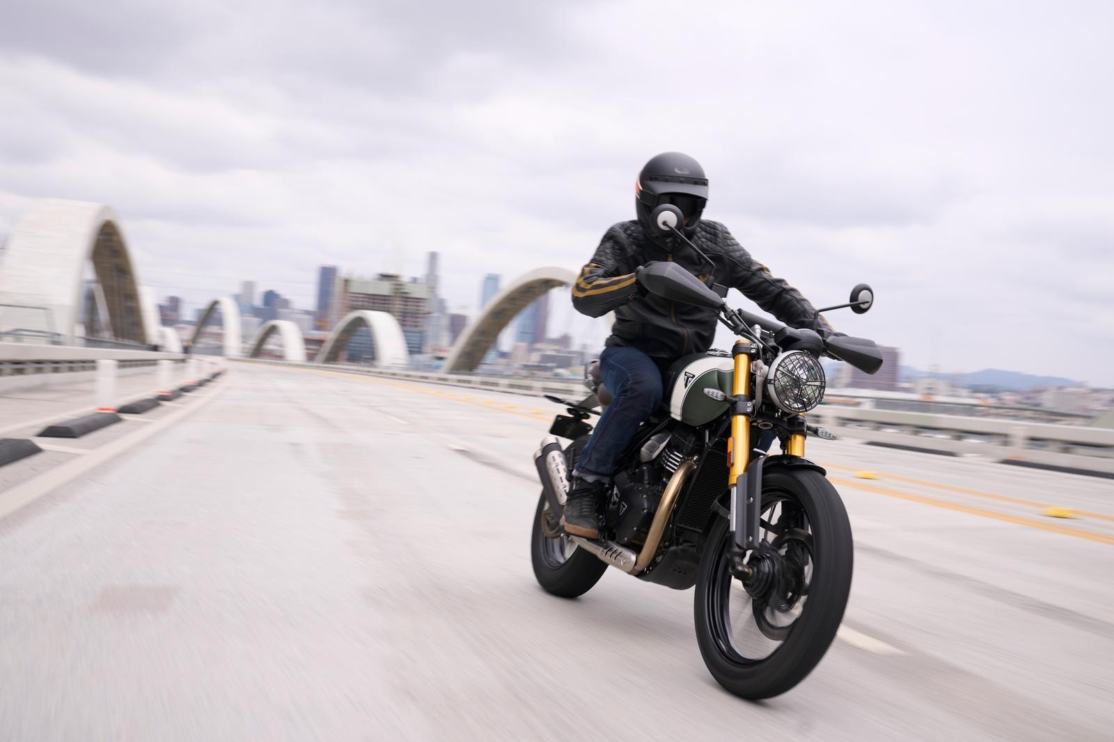 Le 4 moto per viaggiare belli comodi 
