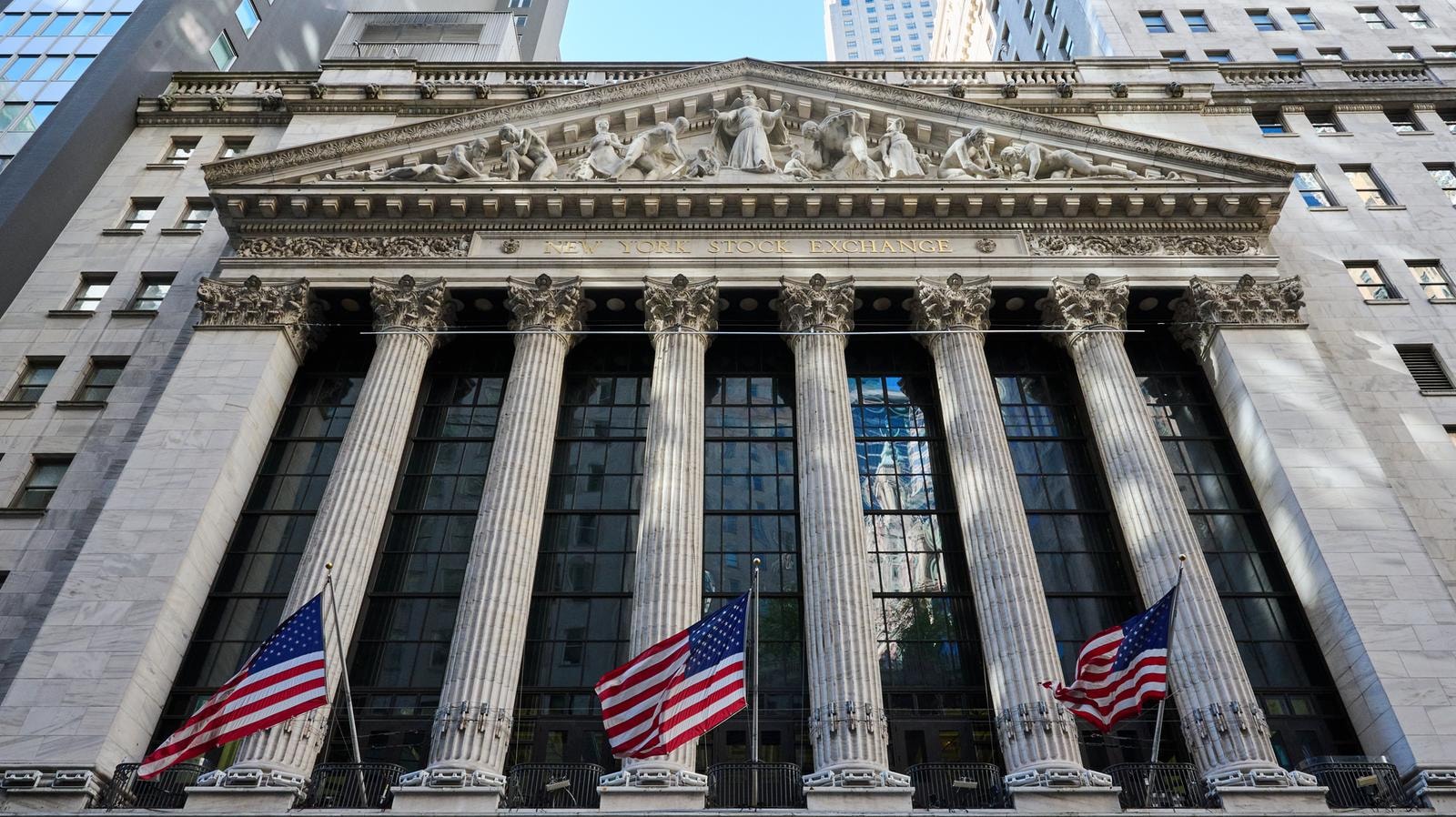 La diretta da Wall Street | Borse Usa positive, Nasdaq +1,4%, nuovi segnali di rallentamento dell’economia. Petrolio in calo