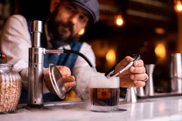 Amaro, il rito italiano conquista il mondo e la mixology