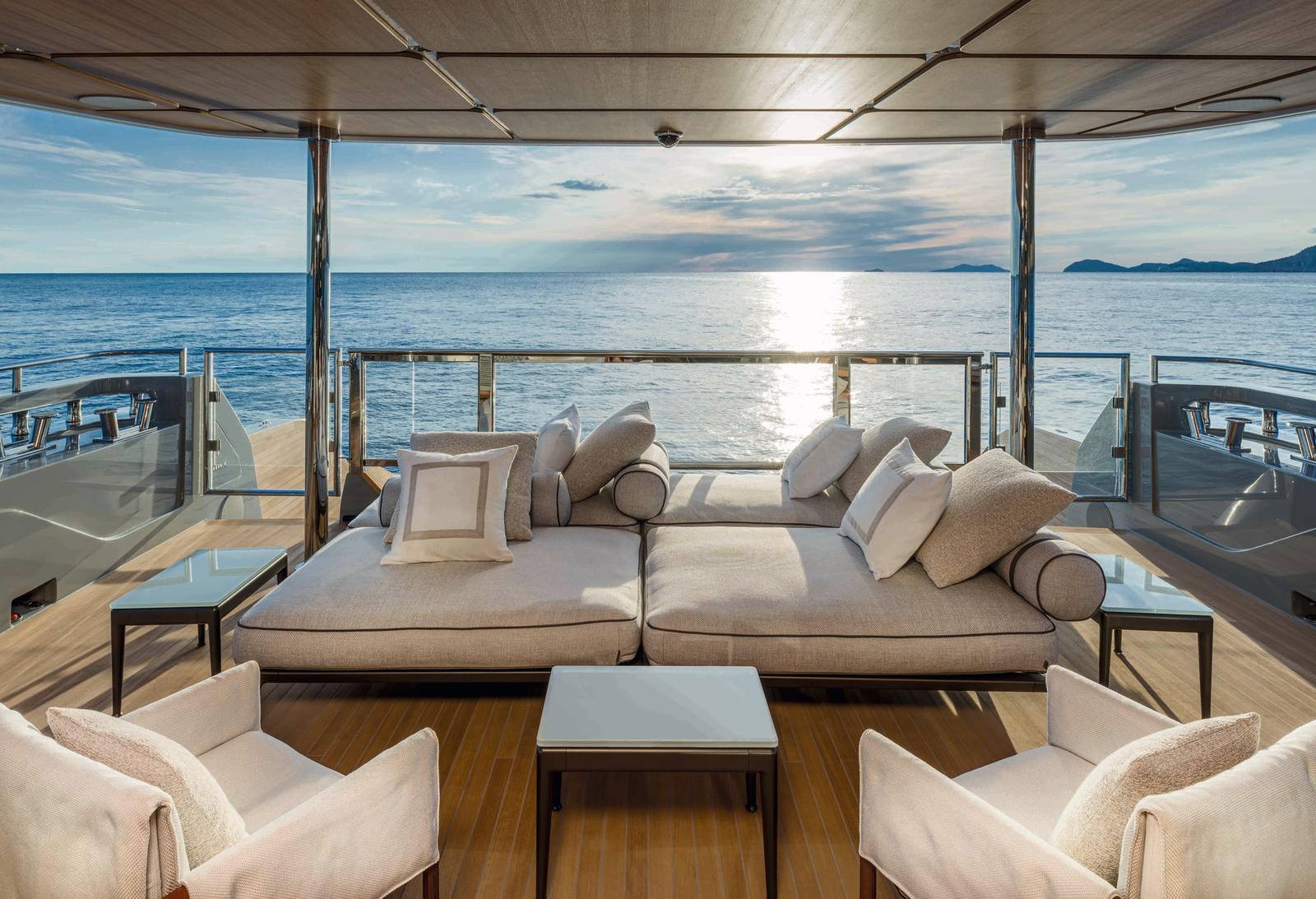 5 autori per 1 yacht: il nuovo Navetta 38