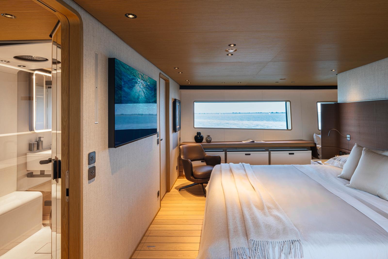 5 autori per 1 yacht: il nuovo Navetta 38