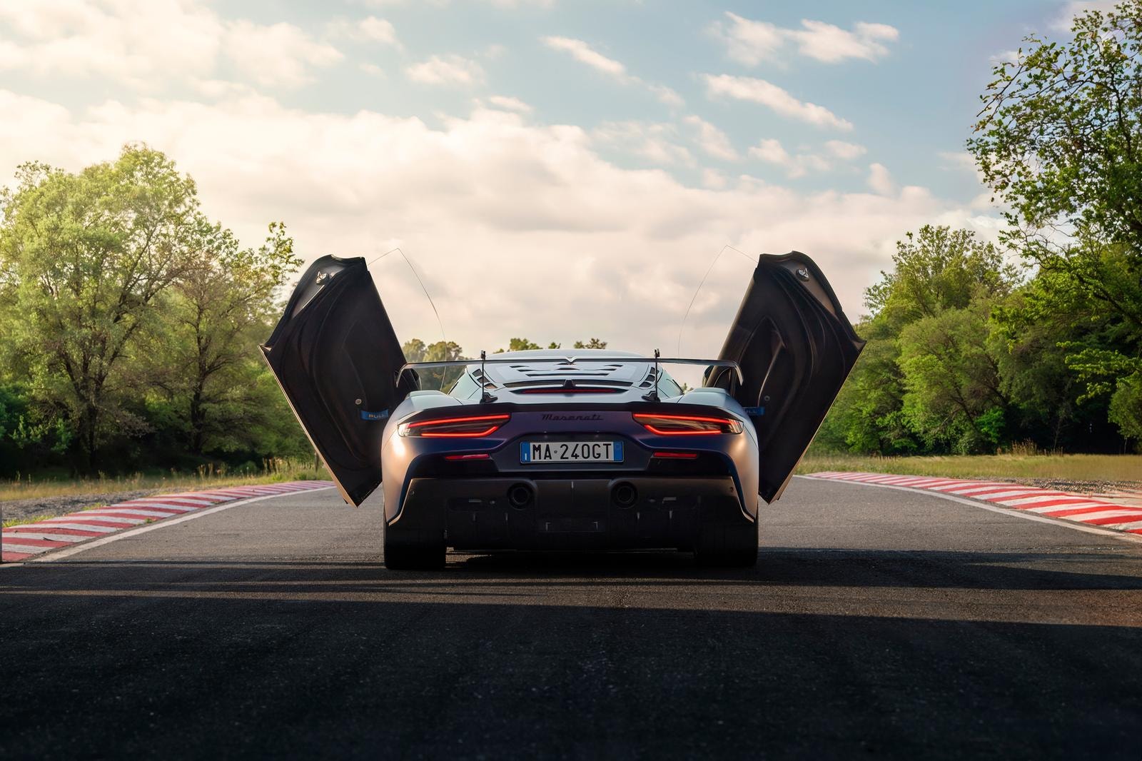 La supercar che rivoluziona la sportivit&agrave; e lo stile al The Quail