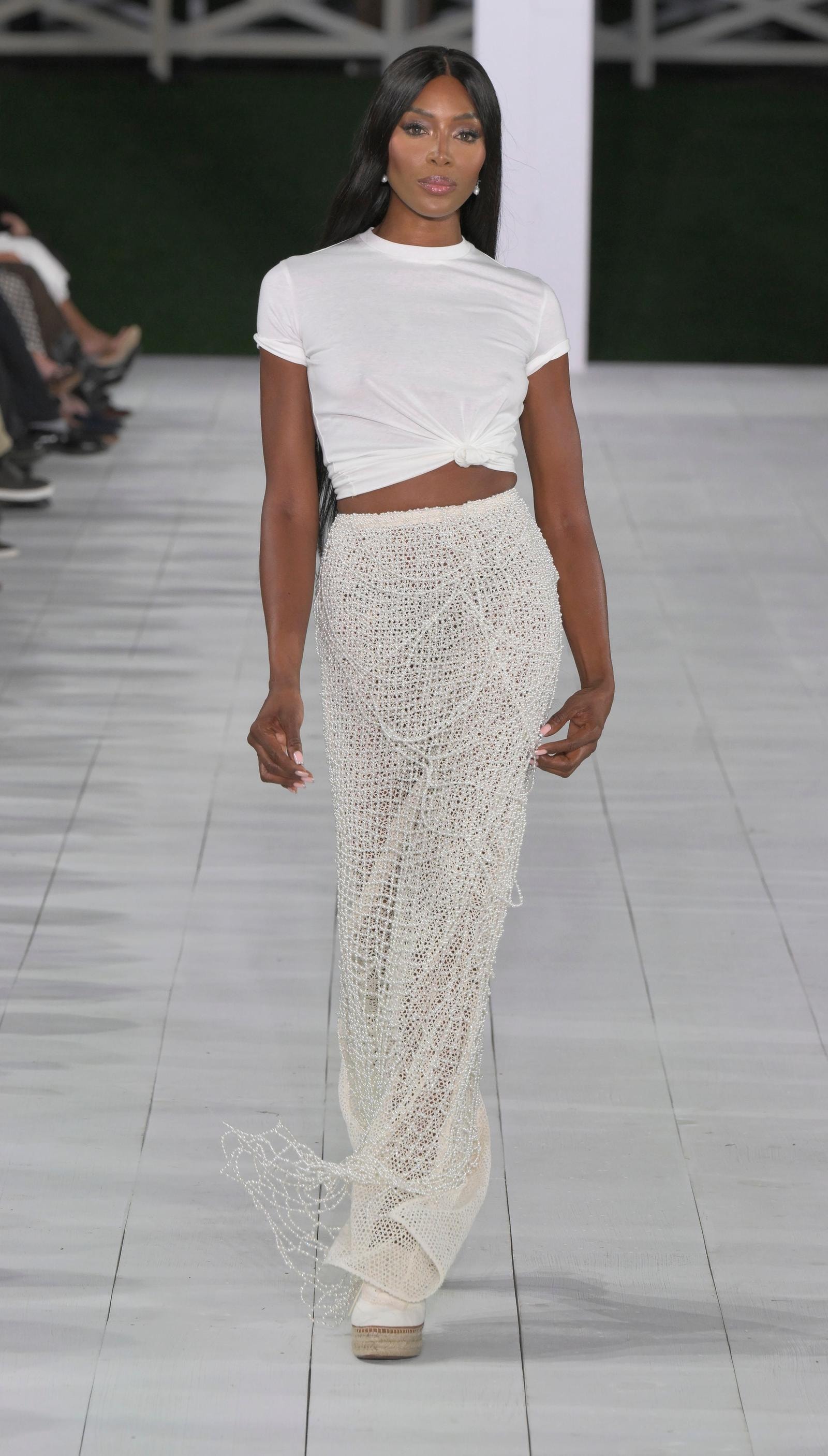 Naomi Campbell sul catwalk Ralph Lauren spring-summer 2025 (ph Francesc Ten/MFF)