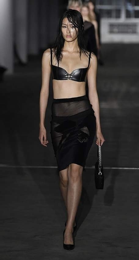 Un look Ludovic de Saint Sernin fall-winter 2024/25 (courtesy Ludovic de Saint Sernin)