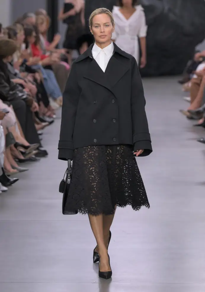 A look from Michael Kors spring-summer 2025 (ph Francesc Ten/MFF)