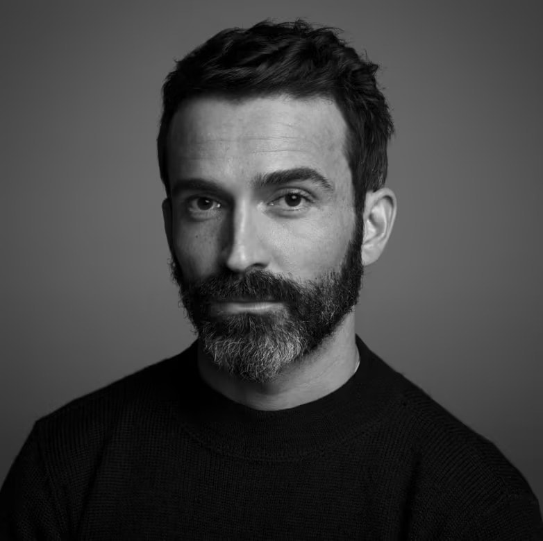 Daniel Roseberry (ph Schiaparelli official website)