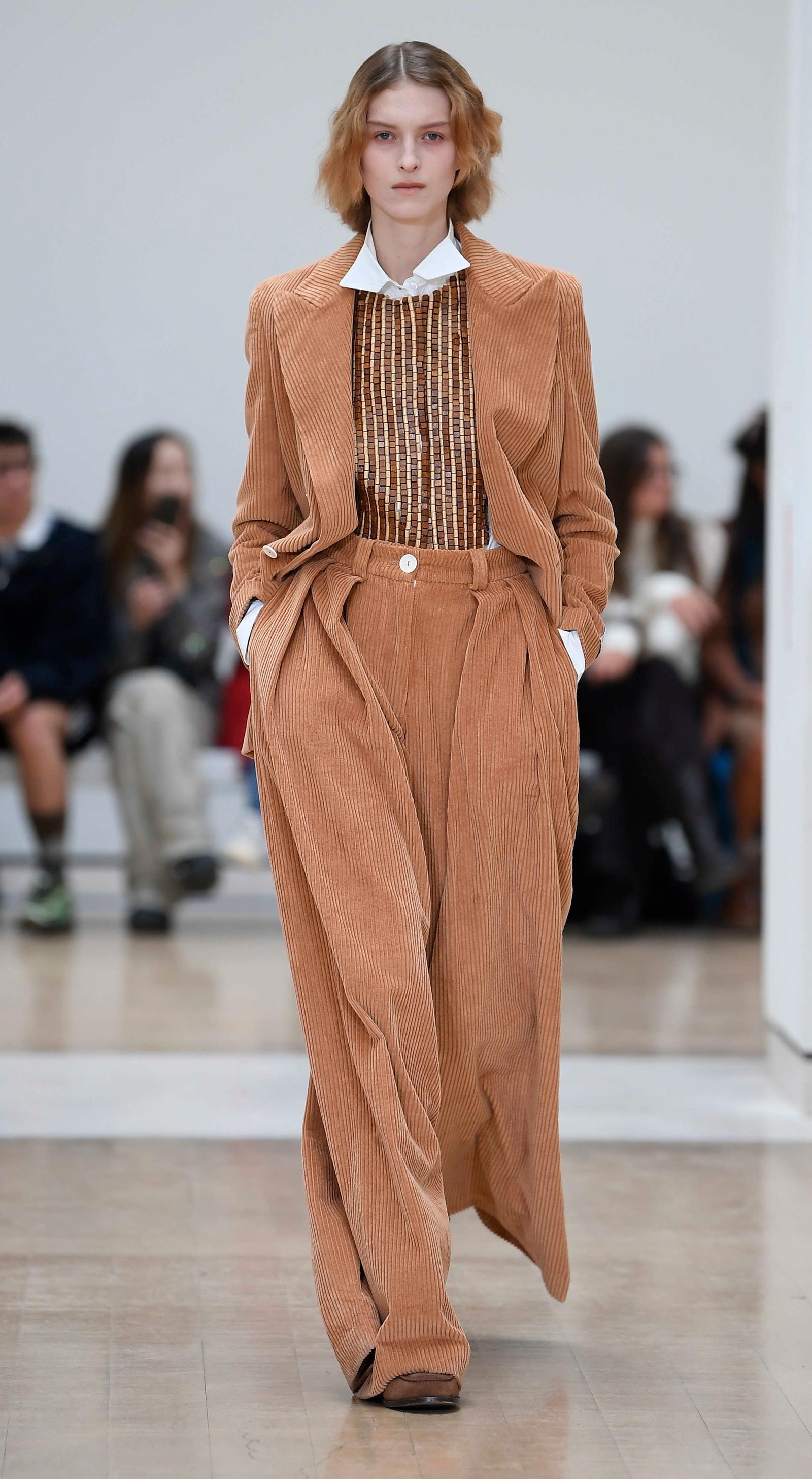 Un look S.S. Daley spring-summer 2025 (ph Francesc Ten/MFF)