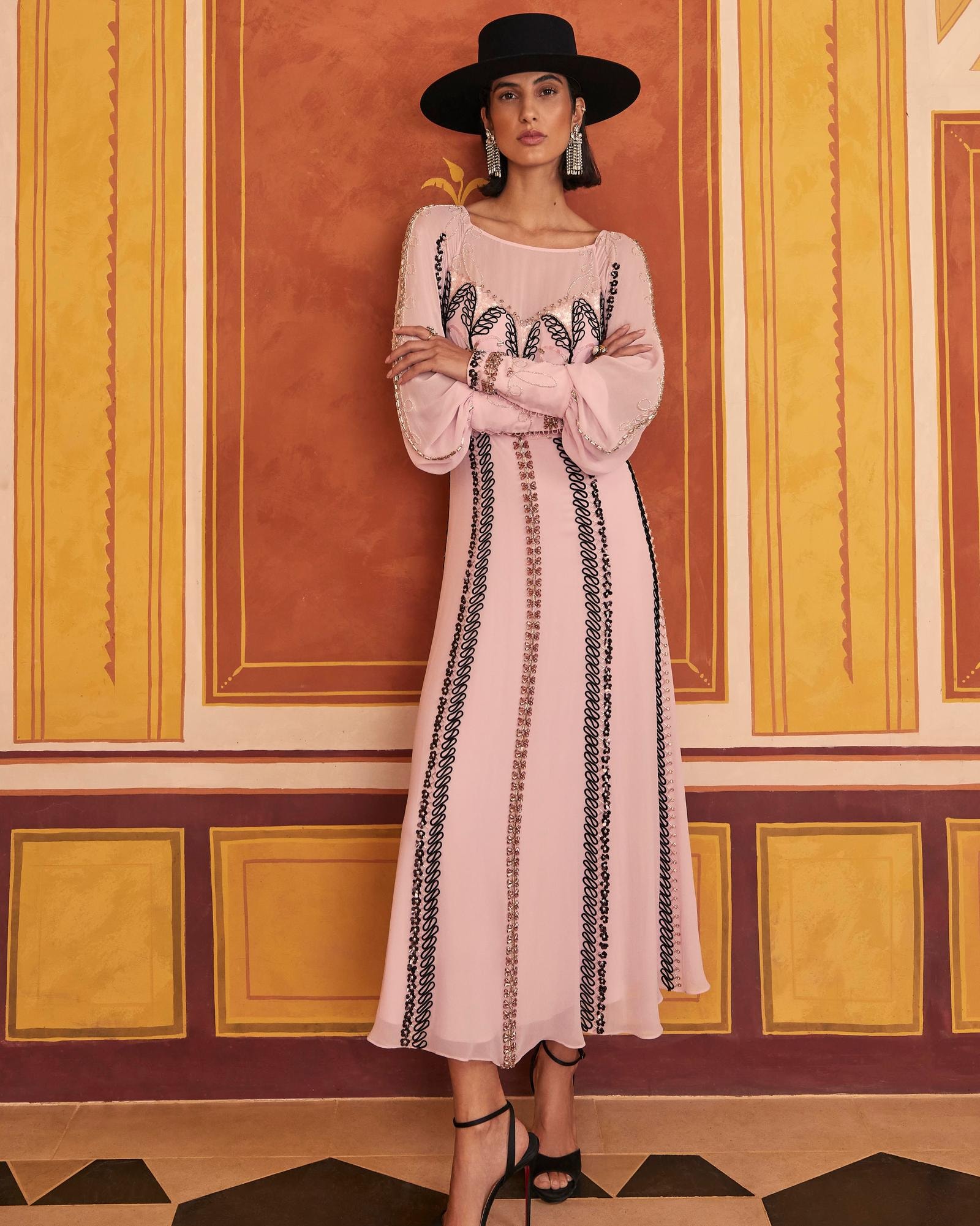 Un look Temperly spring-summer 2025 (courtesy Temperly)
