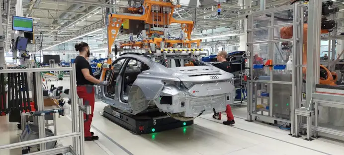 Oltre il Futuro. Come la nuova Audi RS e-tron GT riscrive le regole della mobilità elettrica