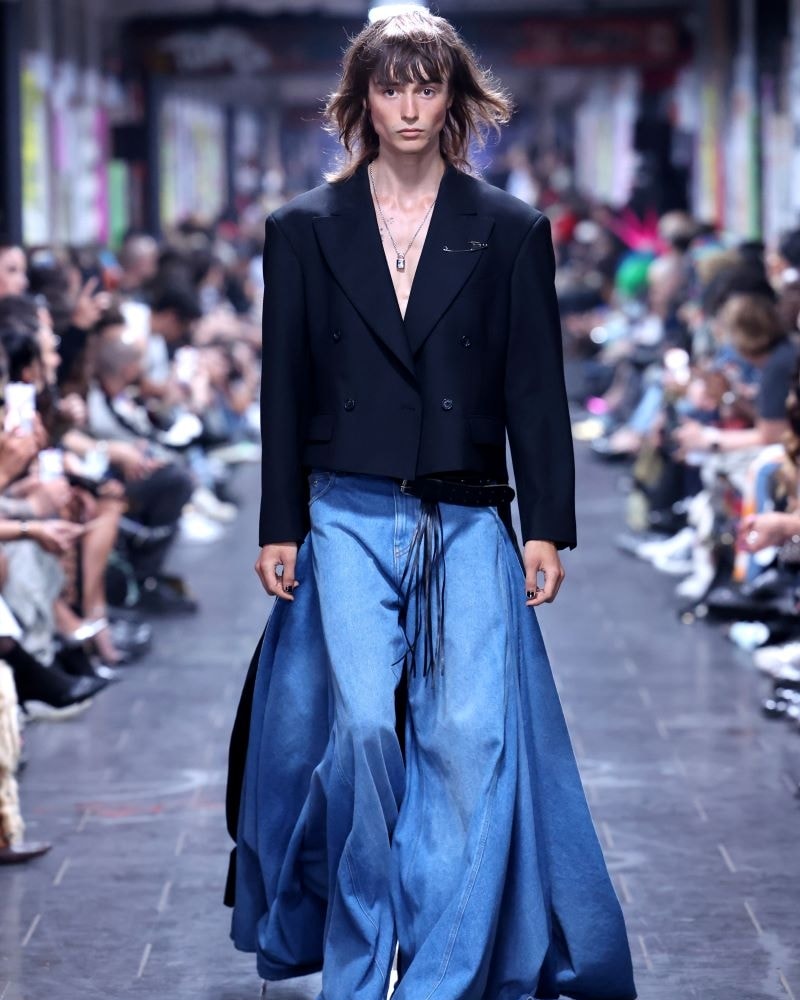 Le 80s British vibes di John Richmond