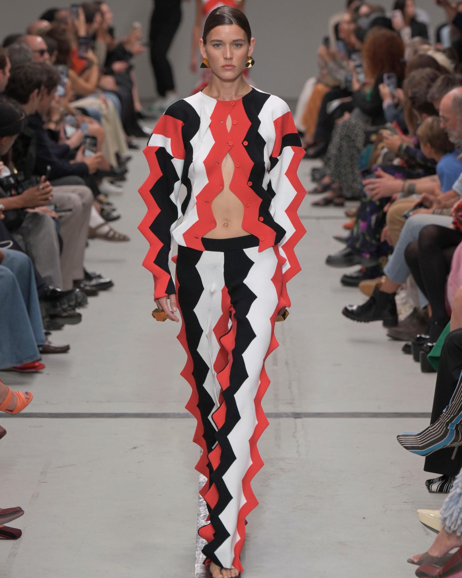 Lo zig-zag ad arte riletto da Missoni