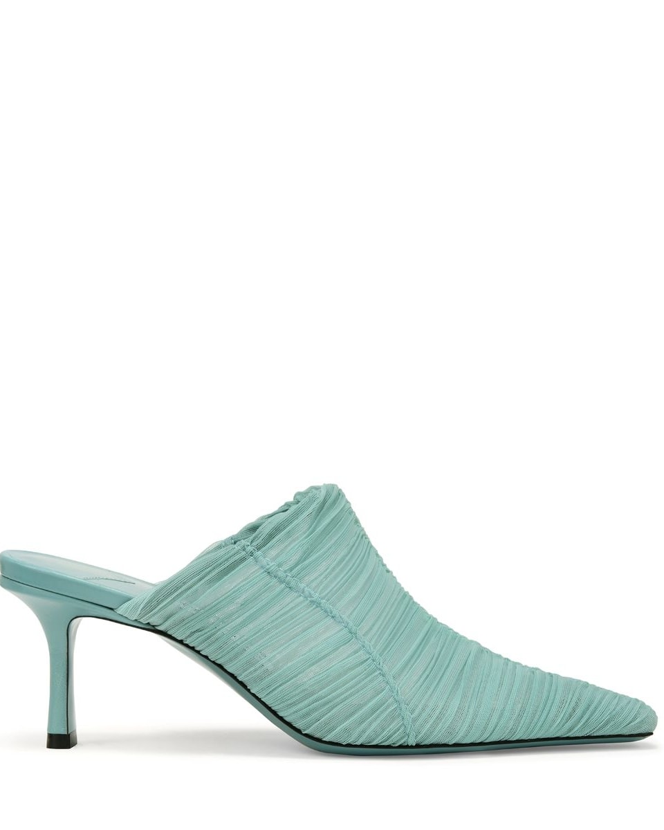 Jimmy Choo omaggia gli Y2K e amplia le bag