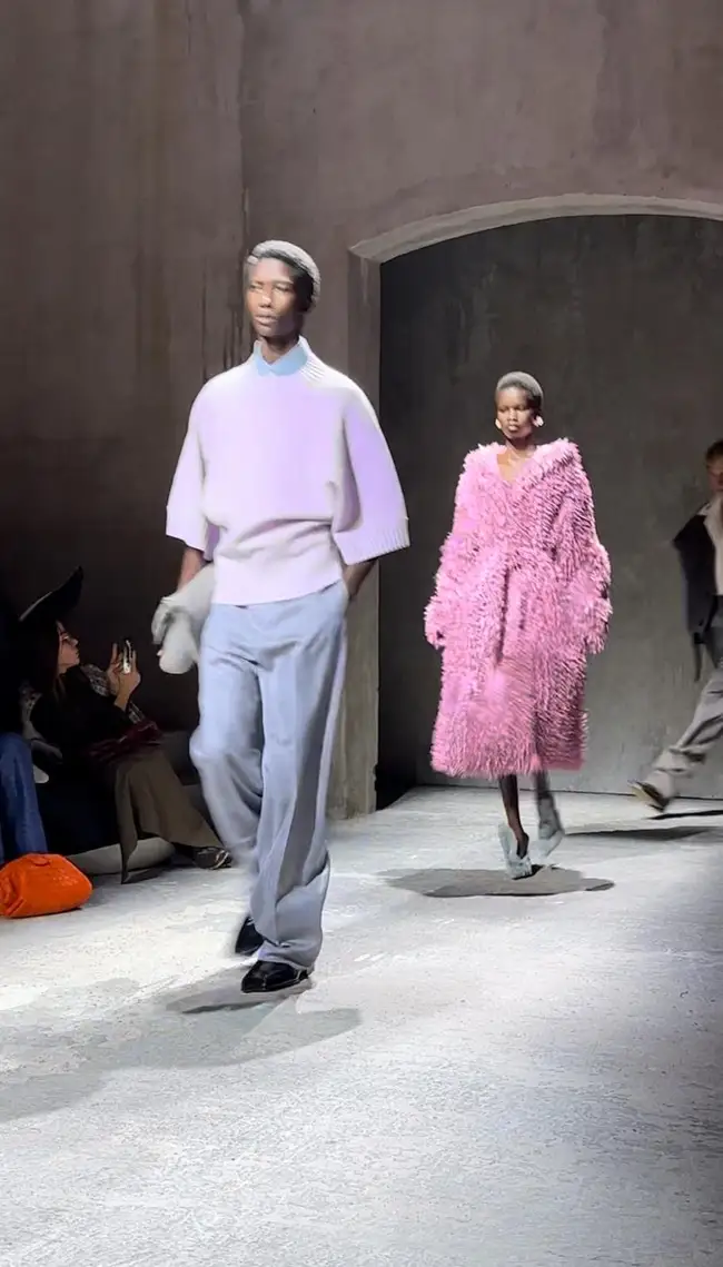 Due look Bottega Veneta spring-summer 2025 (ph Tommaso Palazzi)