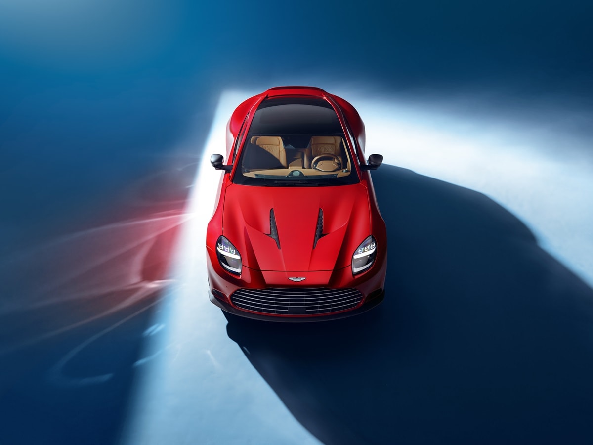 Vanquish. L’icona di Aston Martin ritorna con 835 Cavalli purosangue e velocit&agrave; supersonica