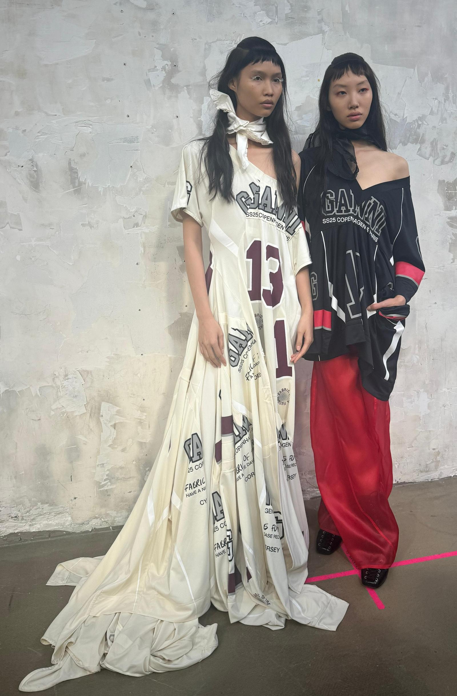 Due look Ganni spring-summer 2025 (ph Margherita Malaguti)