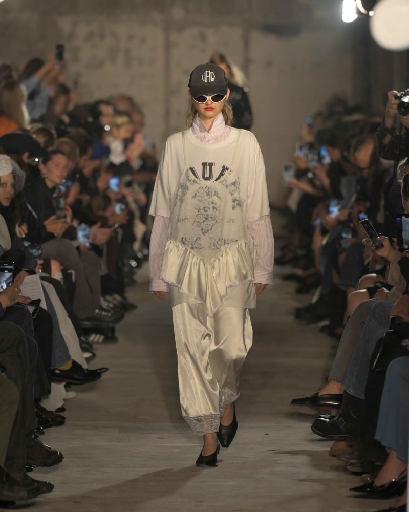 Un look Vaquera spring-summer 2025 (ph Francesc Ten/MFF)