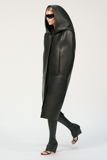 Un look Courrèges spring-summer 2025 (courtesy Courrèges)