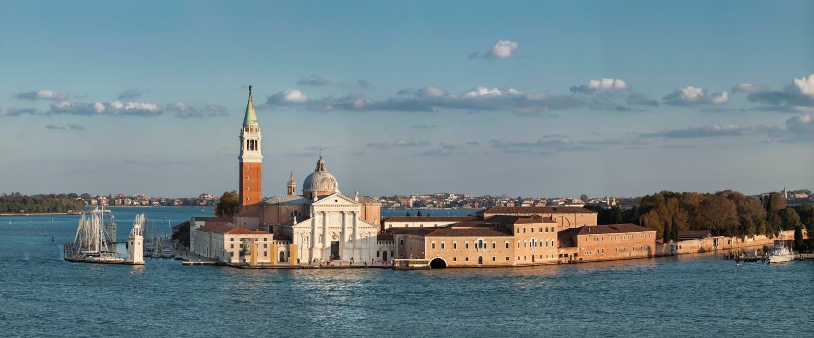 Fondazione Cini, l'ex monastero Benedettino sull’isola di San Giorgio, che ospita Homo Faber.