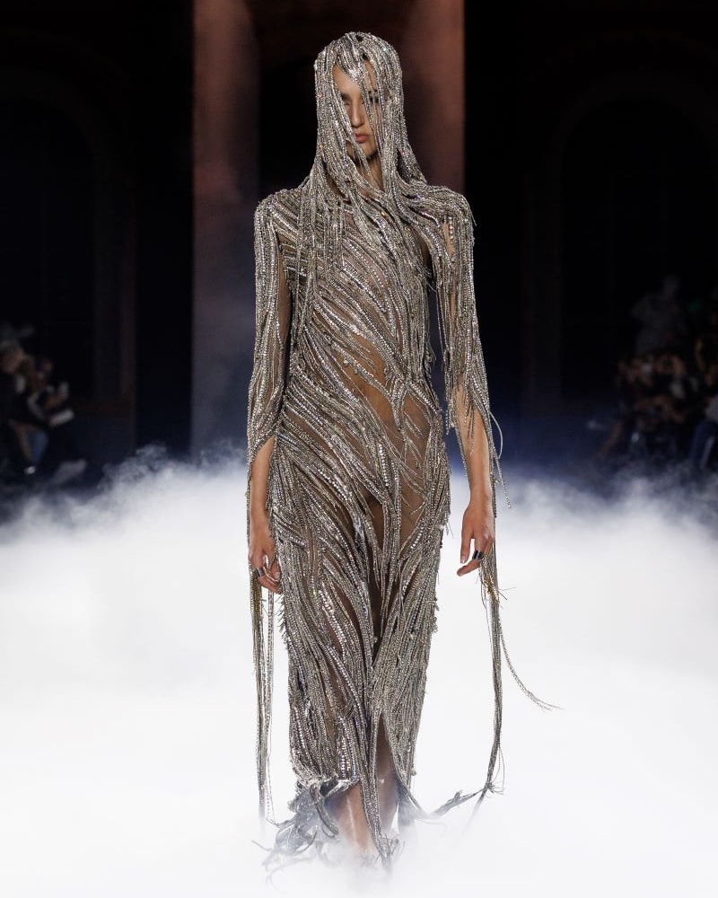 Le fate dark immaginate da Alexander McQueen