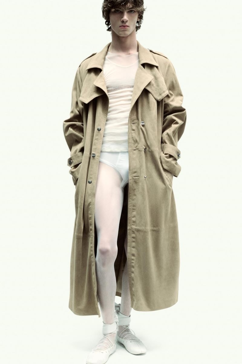 Un look Ludovic de Saint Sernin spring-summer 2025 (ph Adam Peter, courtesy Ludovic de Saint Sernin)