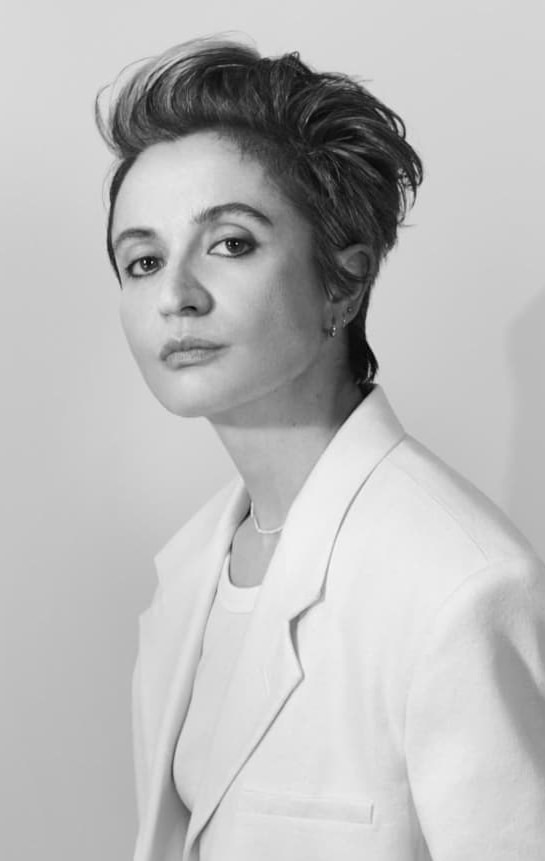 Veronica Leoni (ph Collier Schorr, courtesy Calvin Klein)