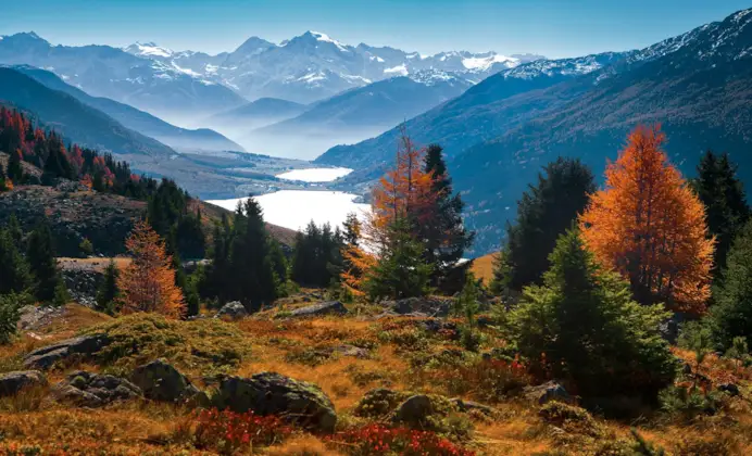 Italien, Trentino-Südtirol, Reschenpass, Seen gegen Ortler