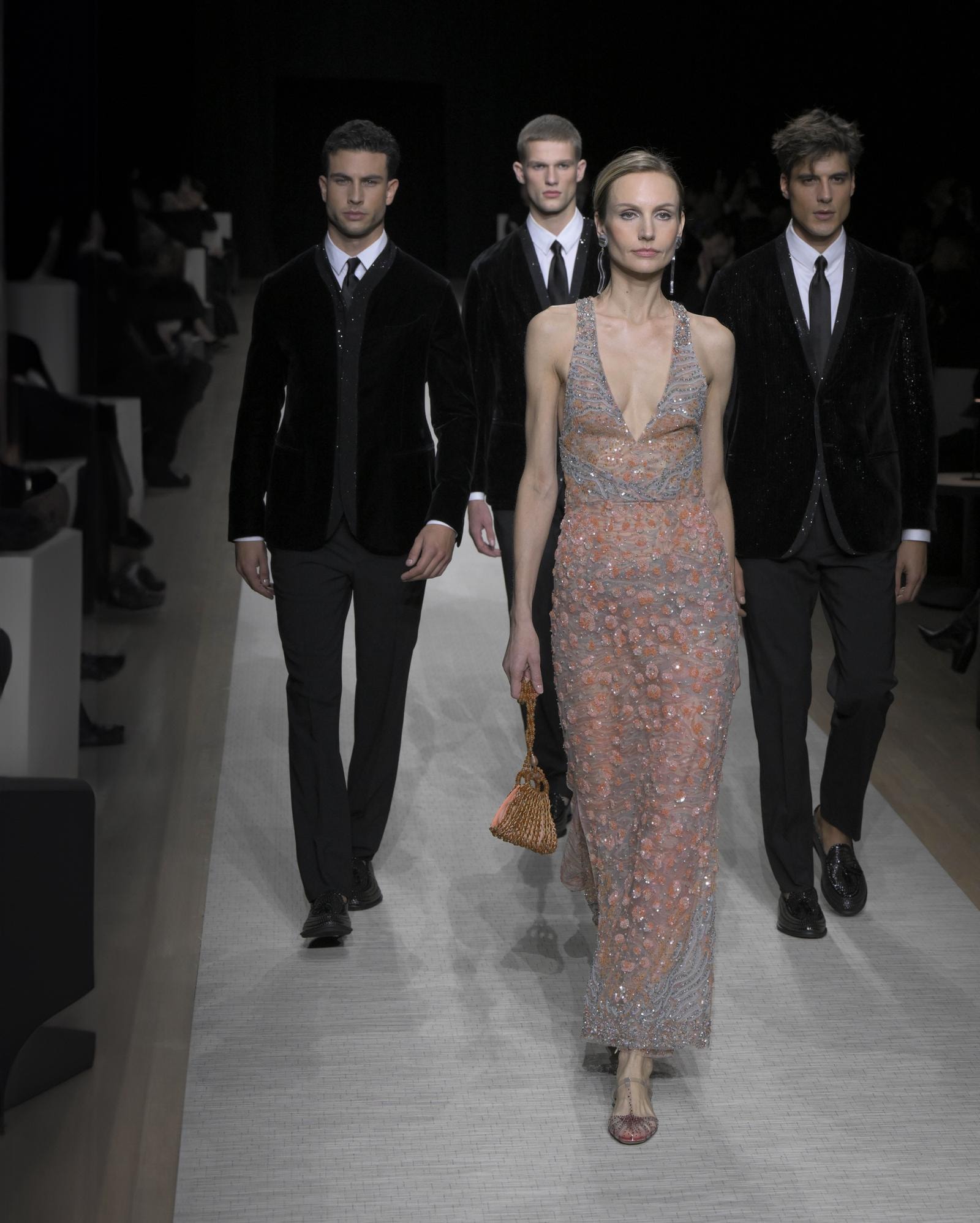 Un momento della sfilata Giorgio Armani a New York (ph Francesc Ten/MFF)