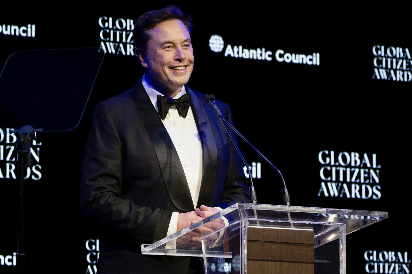 Elezioni Usa, l’offerta shock di Elon Musk: chi firmerà la sua petizione può vincere un 1 milione di dollari al giorno
