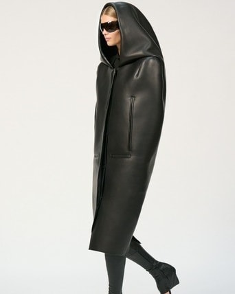 Un look Courrèges spring-summer 2025 (courtesy Courrèges)