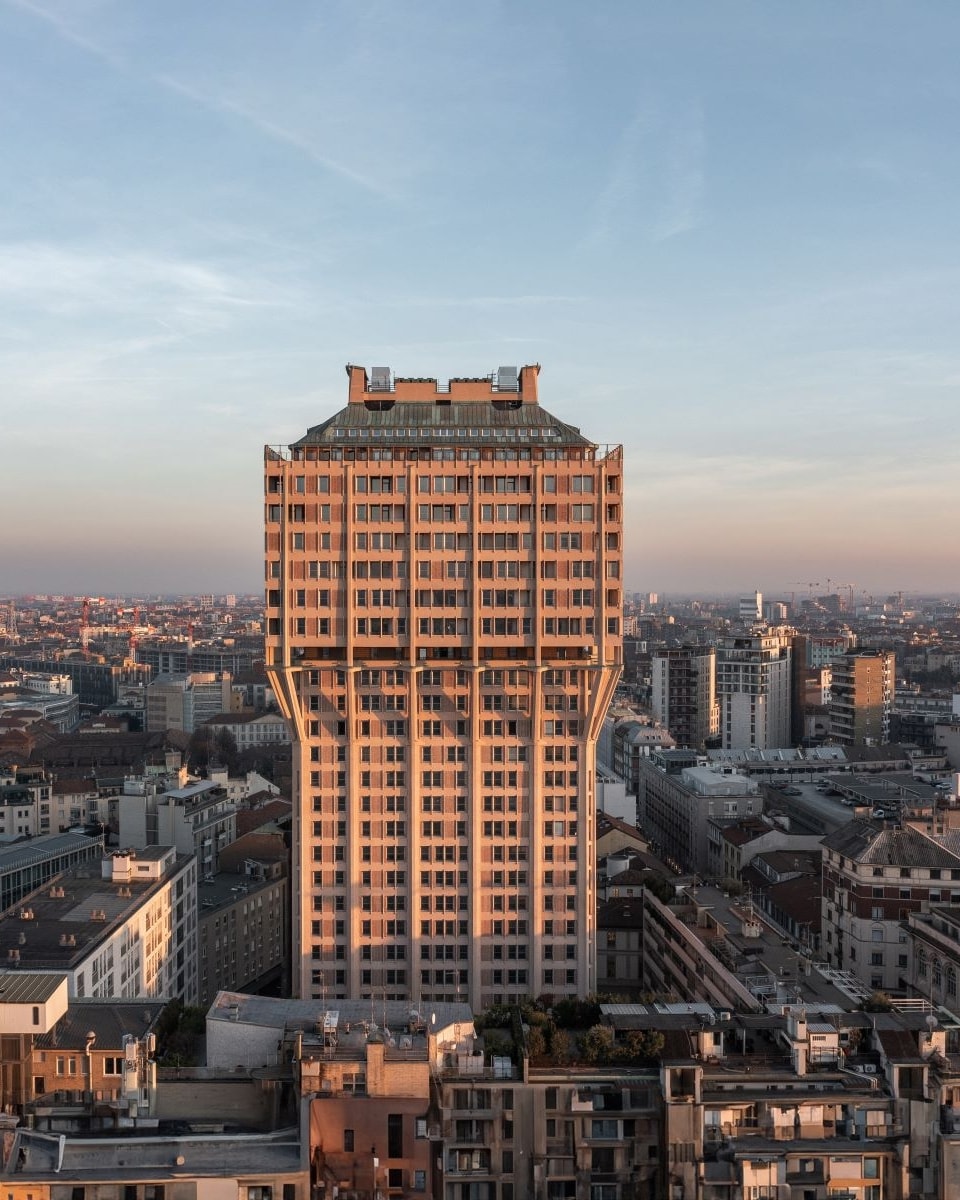 La torre Velasca (courtesy Hines)