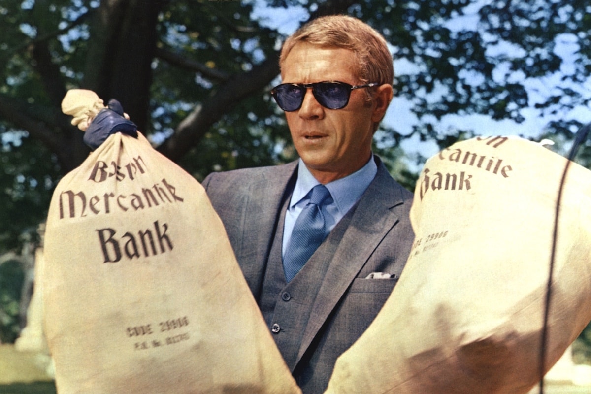 BEAC07 THOMAS CROWN AFFAIR  - 1968 UA film with Steve McQueen