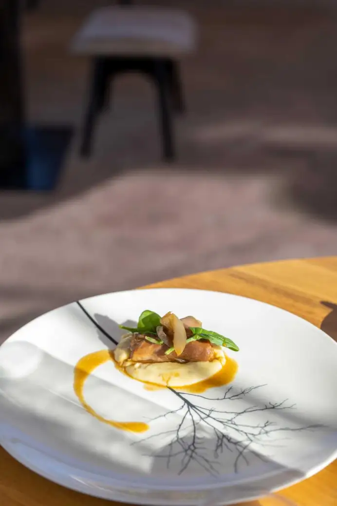 Chris Oberhammer, lo chef che cucina da solo