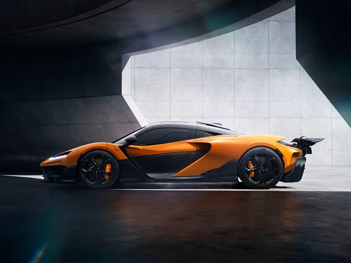 Ferrari vs McLaren: qual è la migliore su strada?