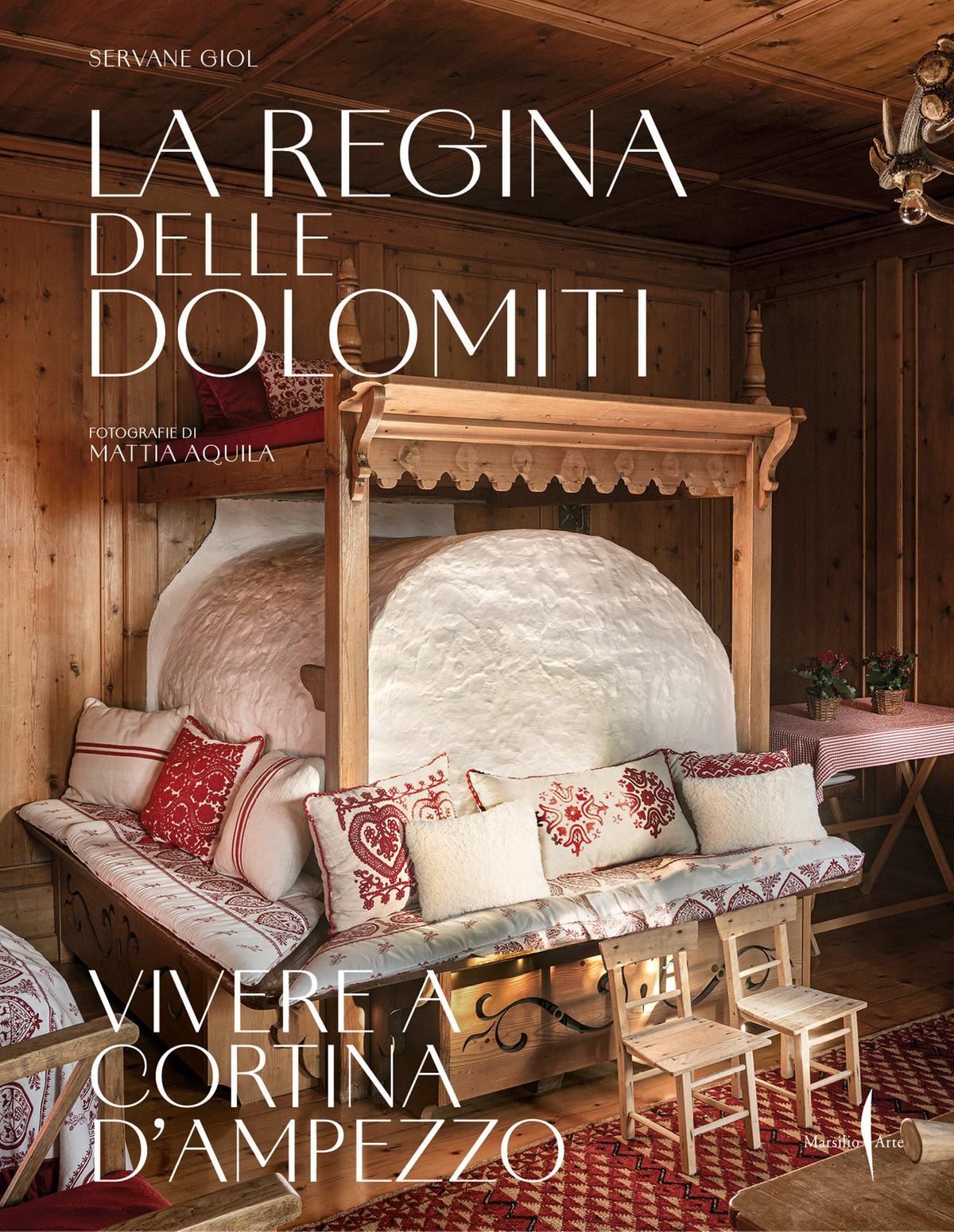 La copertina del libro La Regina delle Dolomiti (Marsilio Arte).