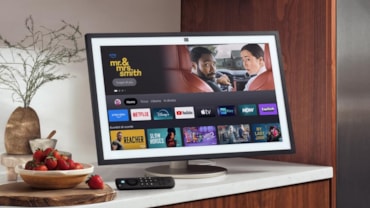 Echo Show 21, Alexa conquista il grande schermoEcho Show 21, Alexa conquista il grande schermo