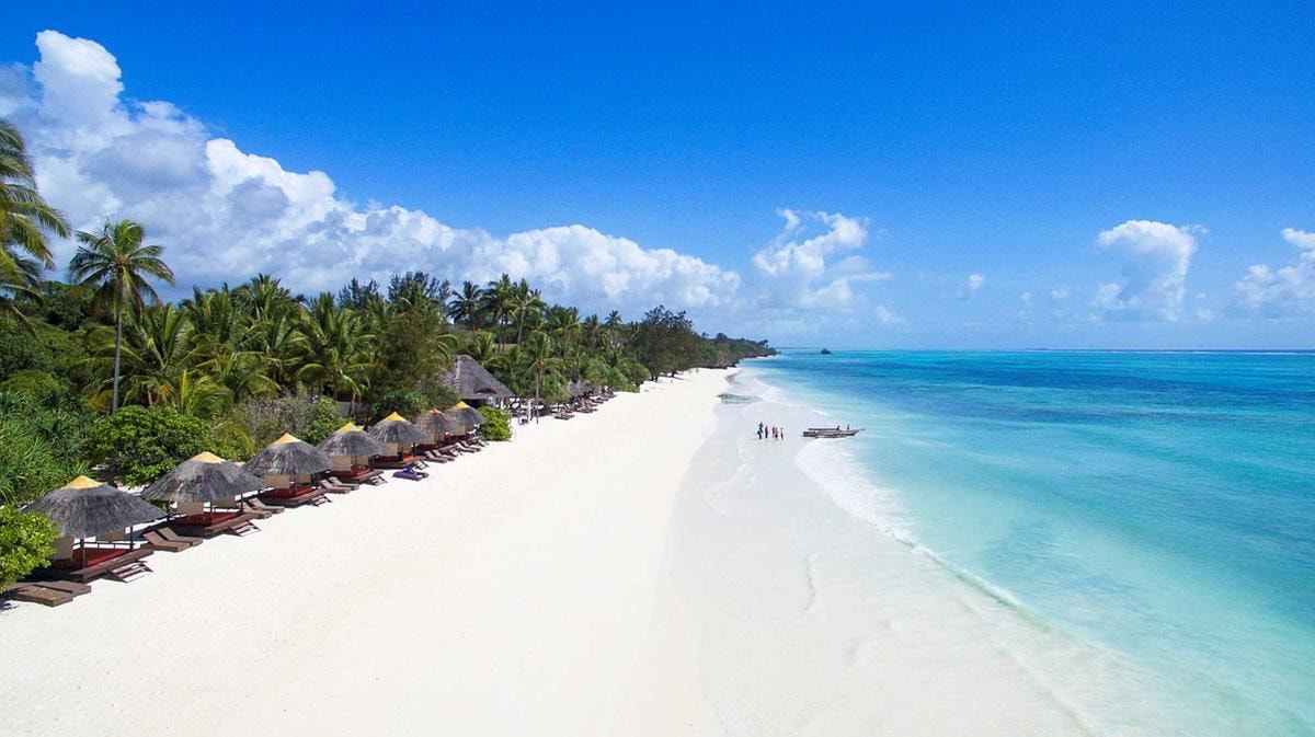Fuga al caldo? Ecco sette destinazioni per una vacanza esclusiva