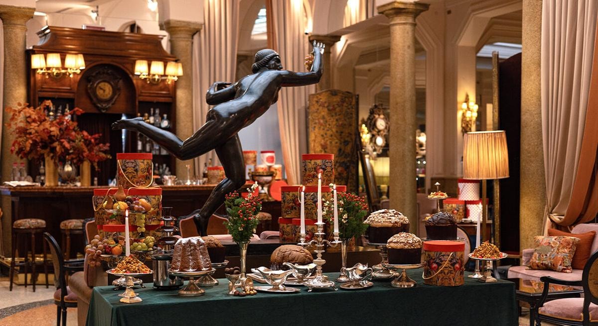 Il panettone sartoriale di Gennaro Esposito al Grand Hotel et de Milan.