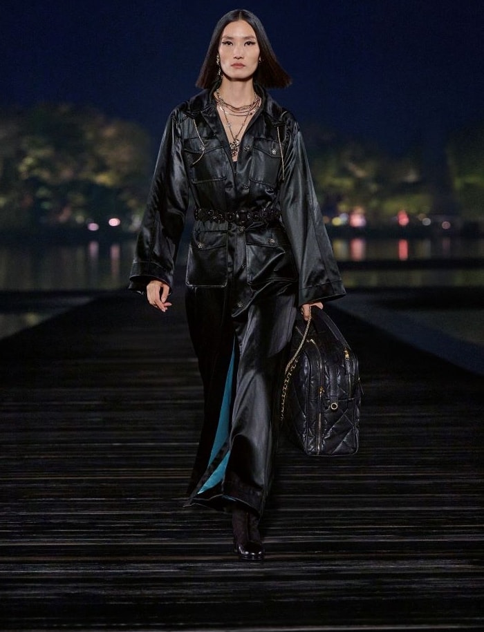 Un look Chanel Métiers d'art 2024/25 (courtesy Chanel)